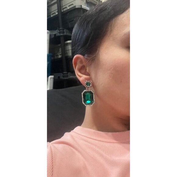 Dark Green earrings teardrop green crystal Rhinestone Crystal green Earrings - Picture 5 of 8